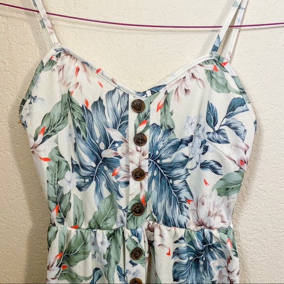 Yellow tropical midi dress with buttons - Picture 4 of 8